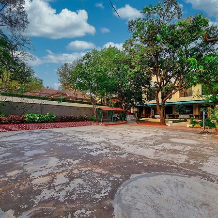 Zaras Resort Khandala Lonavala Exterior foto