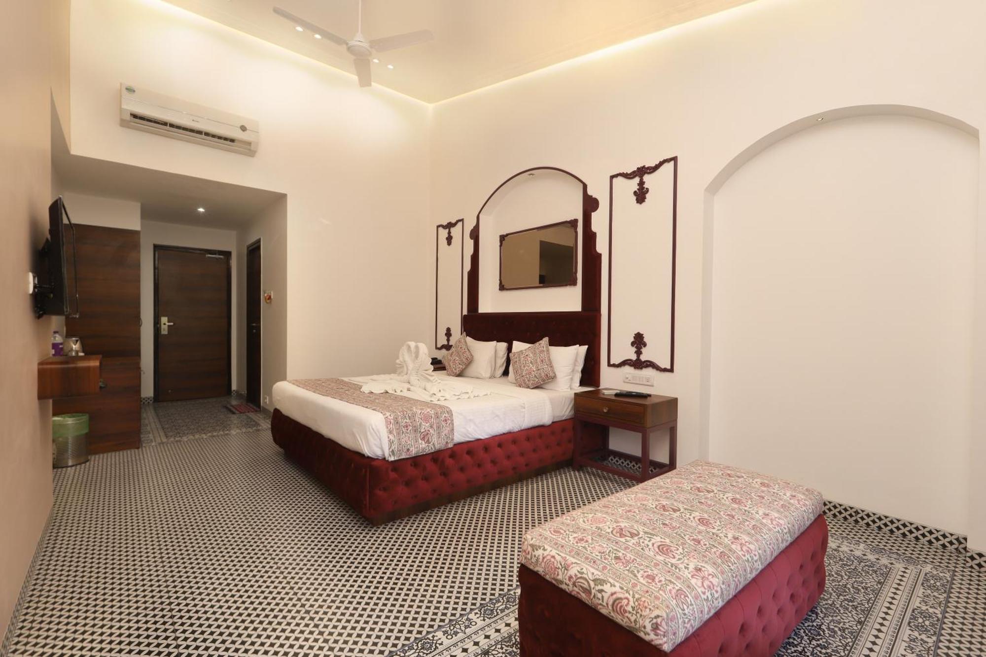 Zaras Resort Khandala Lonavala Exterior foto