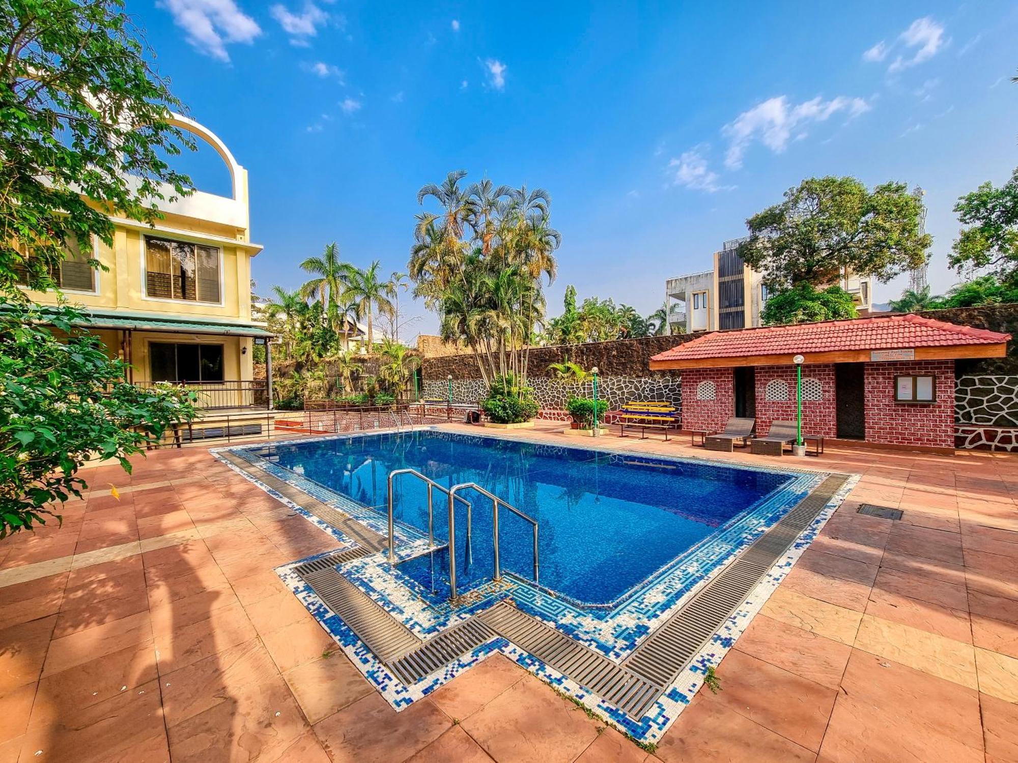 Zaras Resort Khandala Lonavala Exterior foto